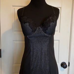 NWOT black cheetah slip